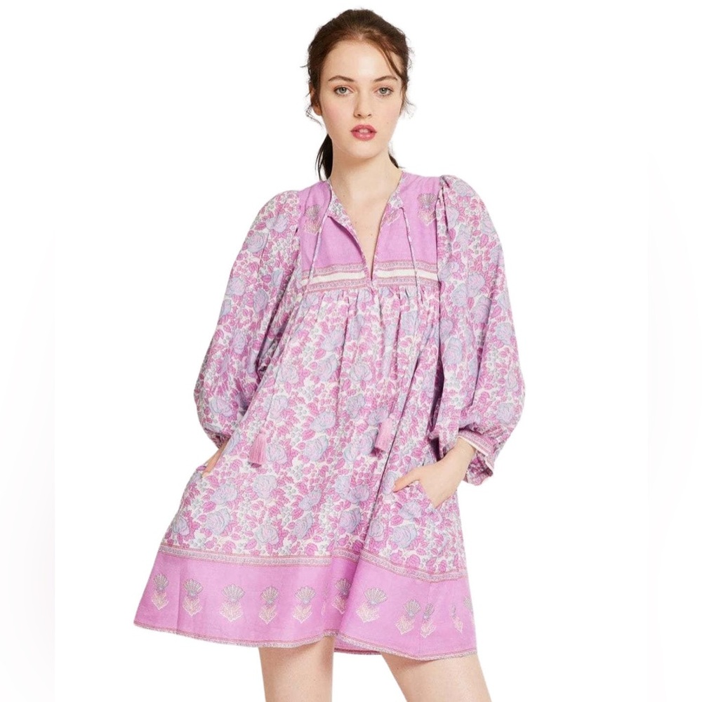 Mille Resort Daisy Dress in the Seaside